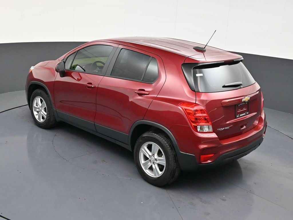 Used 2022 Chevrolet Trax LS AWD/4WD image 15