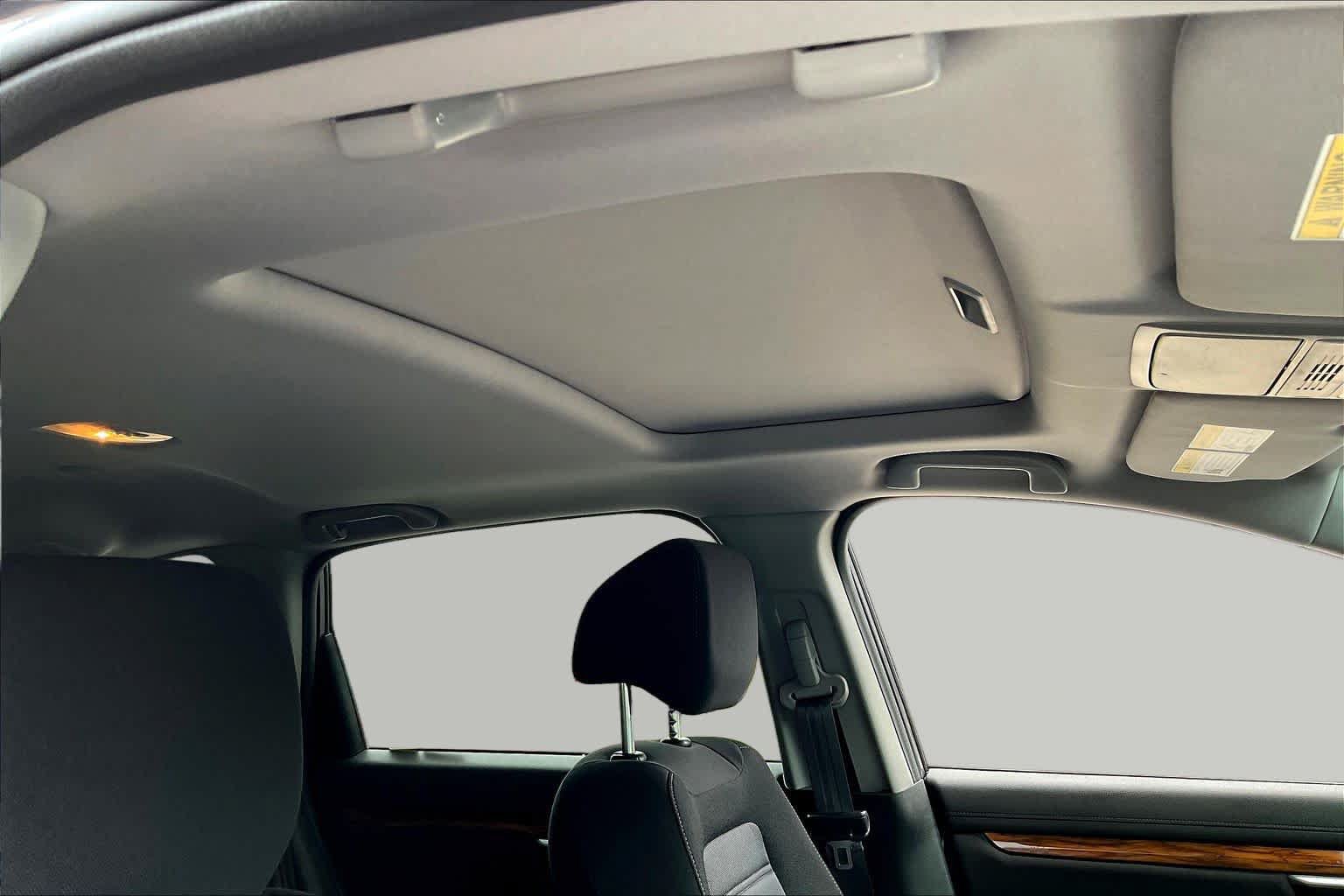 Used 2021 Honda CR-V EX image 14