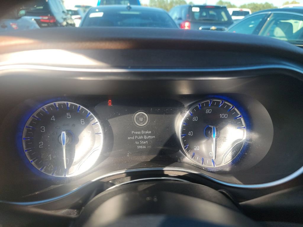 Used 2020 Chrysler Pacifica Limited w/ Advanced Safetytec Group image 12