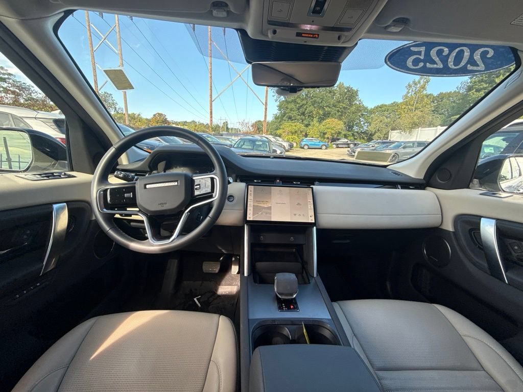 Used 2025 Land Rover Discovery Sport S AWD/4WD image 20