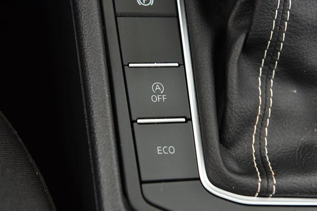 Used 2025 Volkswagen Jetta S FWD image 17