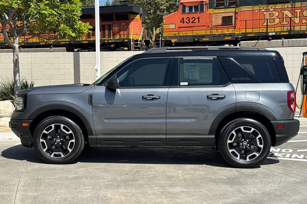 Used 2021 Ford Bronco Sport Outer Banks AWD/4WD image 9