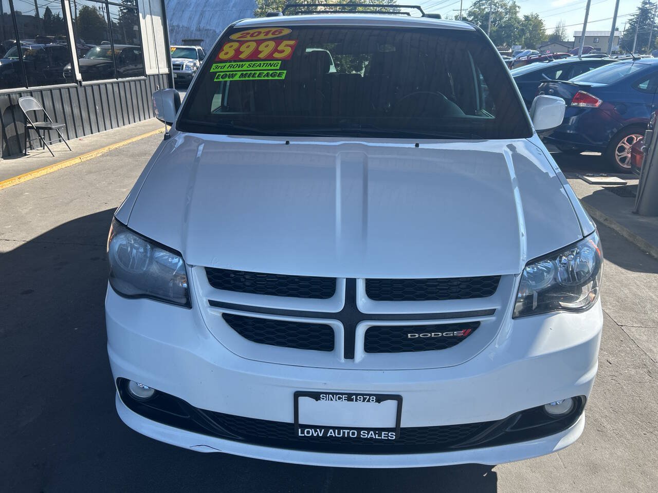 Used 2016 Dodge Grand Caravan R/T FWD image 7