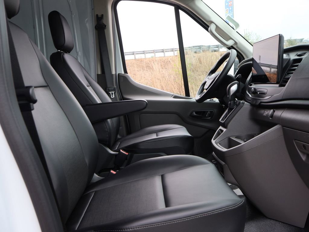New 2026 Ford Transit 150 148 Medium Roof AWD image 9