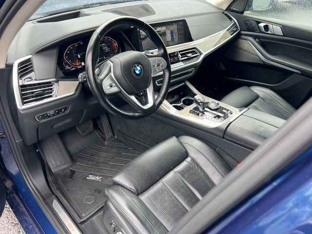 Used 2021 BMW X7 xDrive40i w/ Executive Package image 17