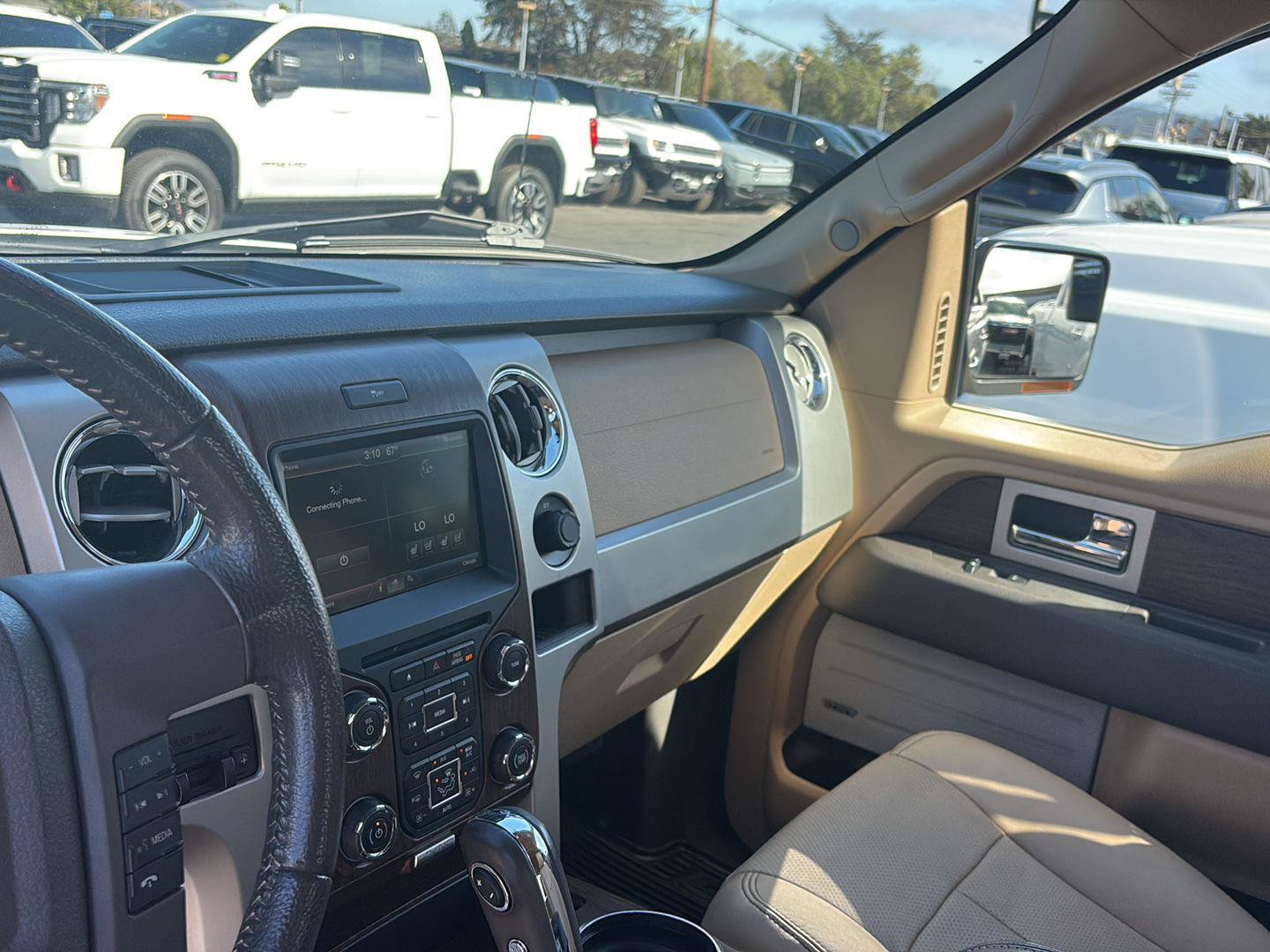Used 2014 Ford F150 Lariat w/ Equipment Group 502A Luxury AWD/4WD image 26