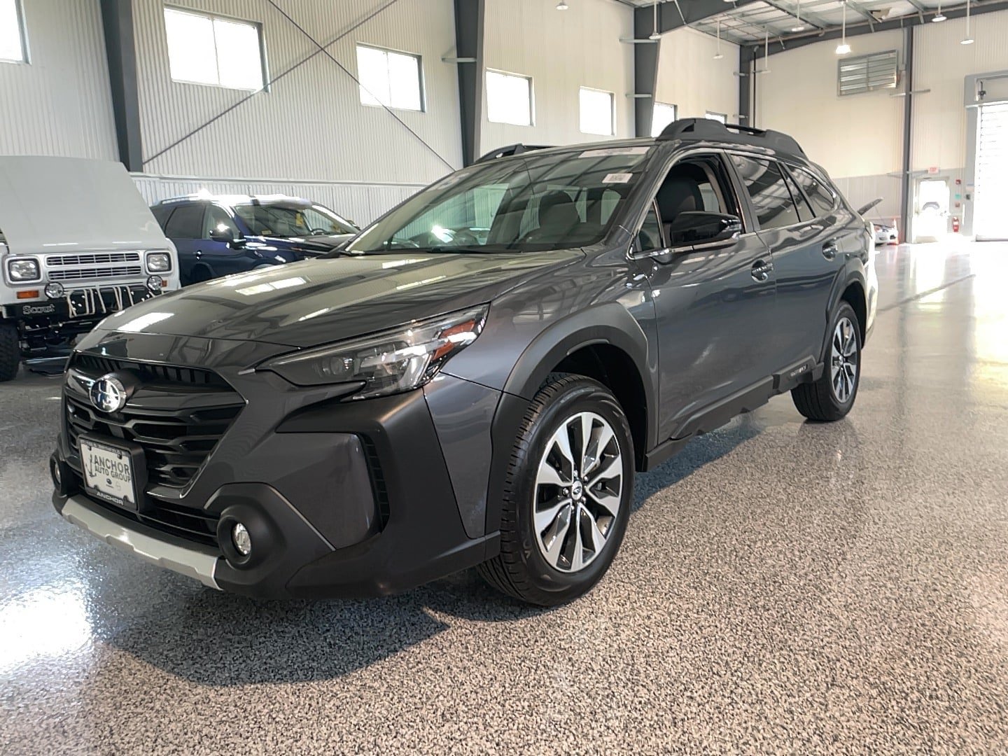 Used 2025 Subaru Outback Limited AWD/4WD image 5