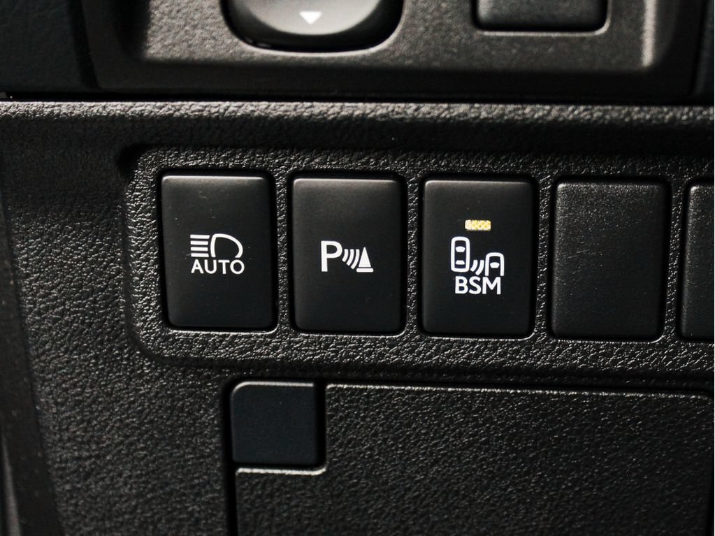 Used 2018 Lexus ES 350 w/ Navigation System Package FWD image 13