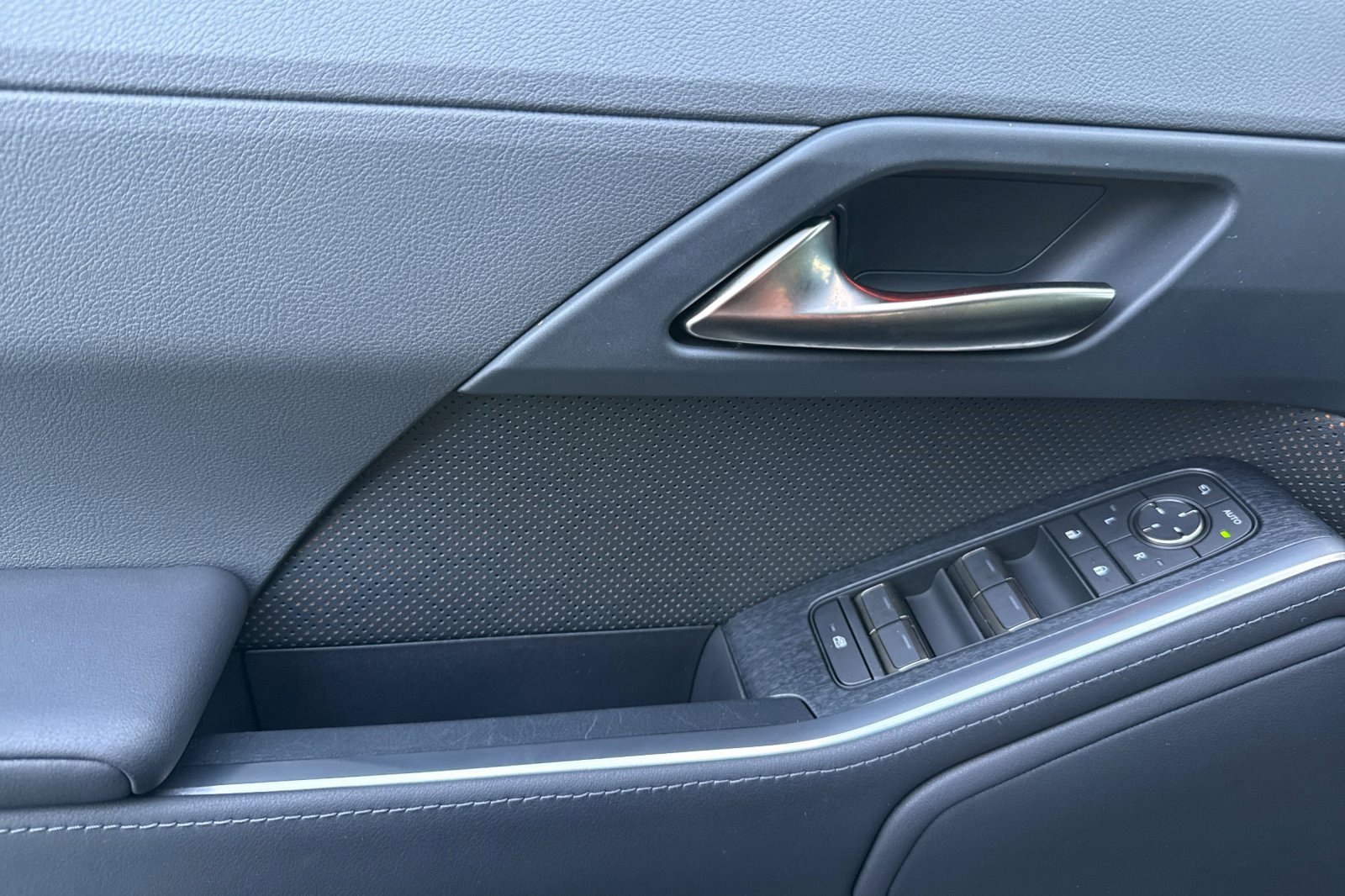 Certified 2024 Lexus GX 550 image 12