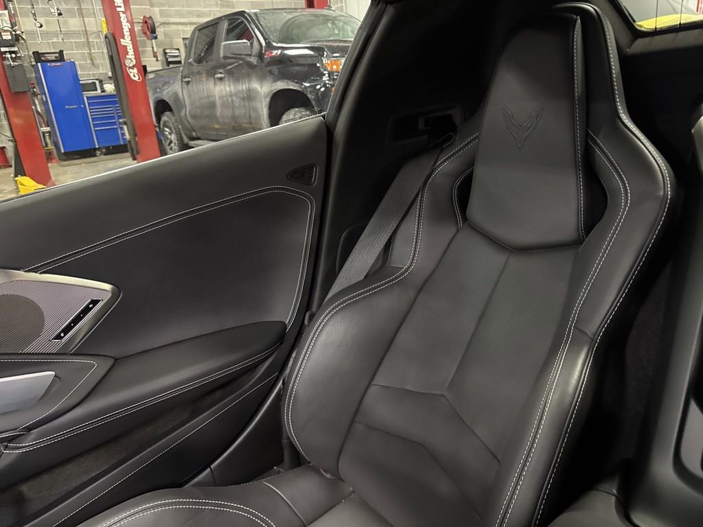 Used 2024 Chevrolet Corvette Stingray Preferred Conv w/ Z51 Performance Package image 38