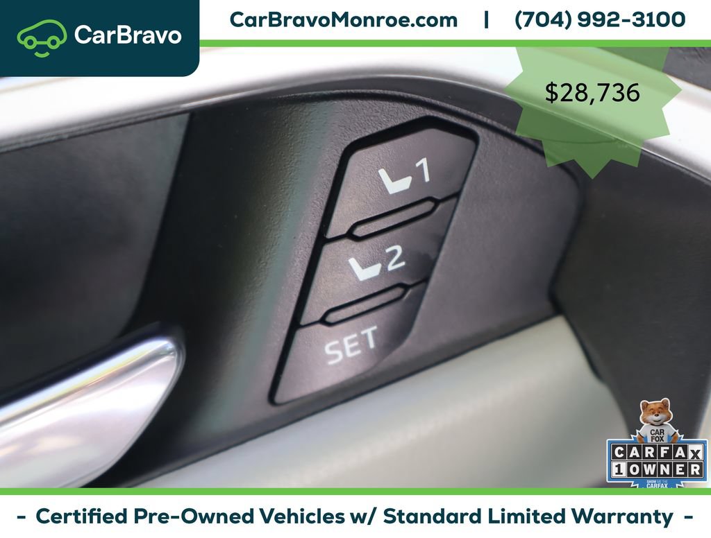 Used 2021 Toyota RAV4 XLE Premium FWD image 15