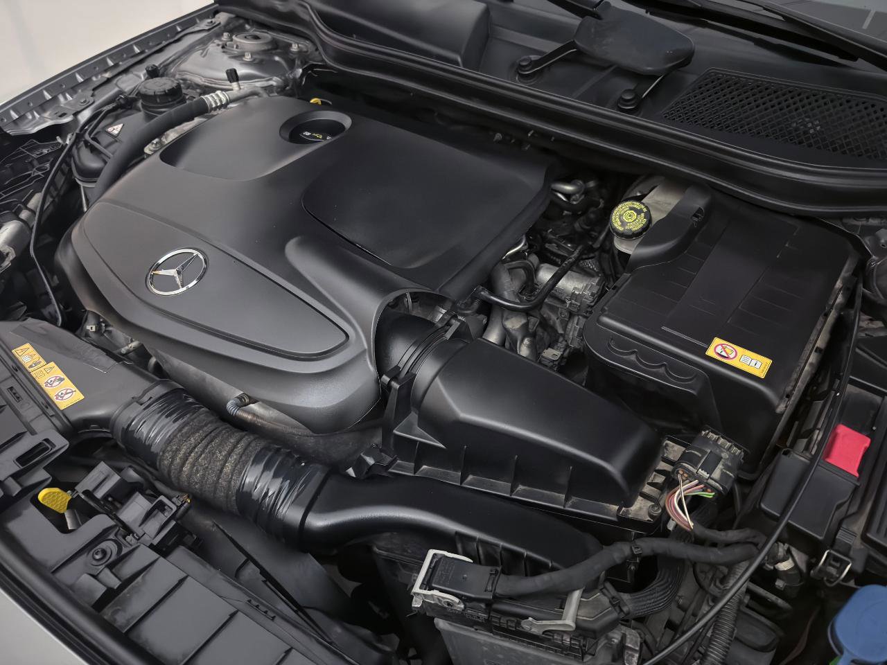 Used 2015 Mercedes-Benz GLA 250 4MATIC image 40