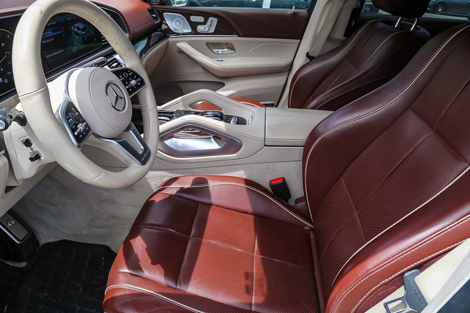 Used 2021 Mercedes-Benz Maybach GLS 600 4MATIC image 5