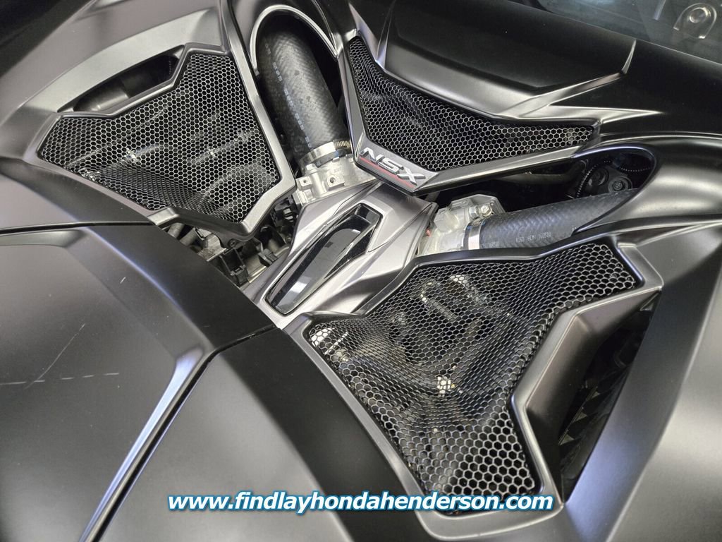 Used 2017 Acura NSX image 32