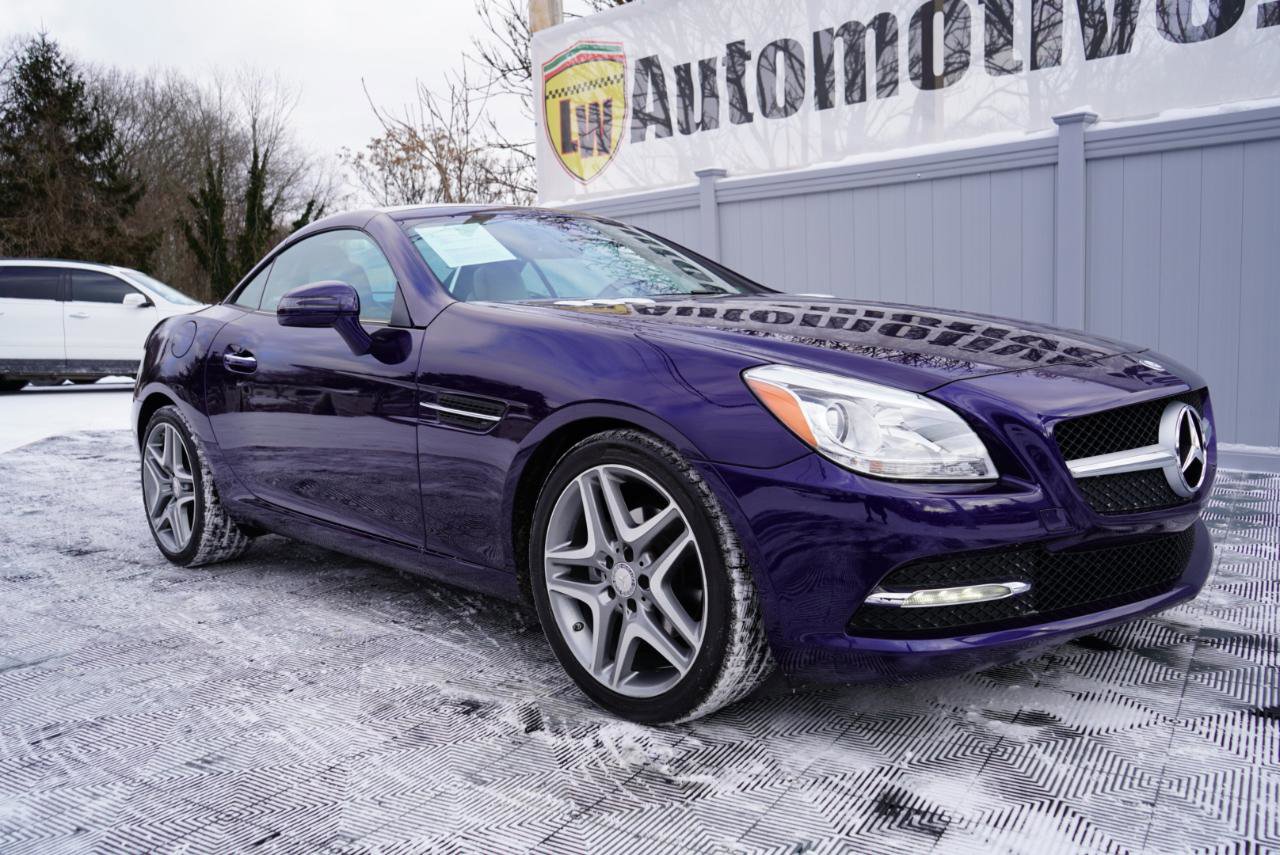 Used 2015 Mercedes-Benz SLK 250 image 3