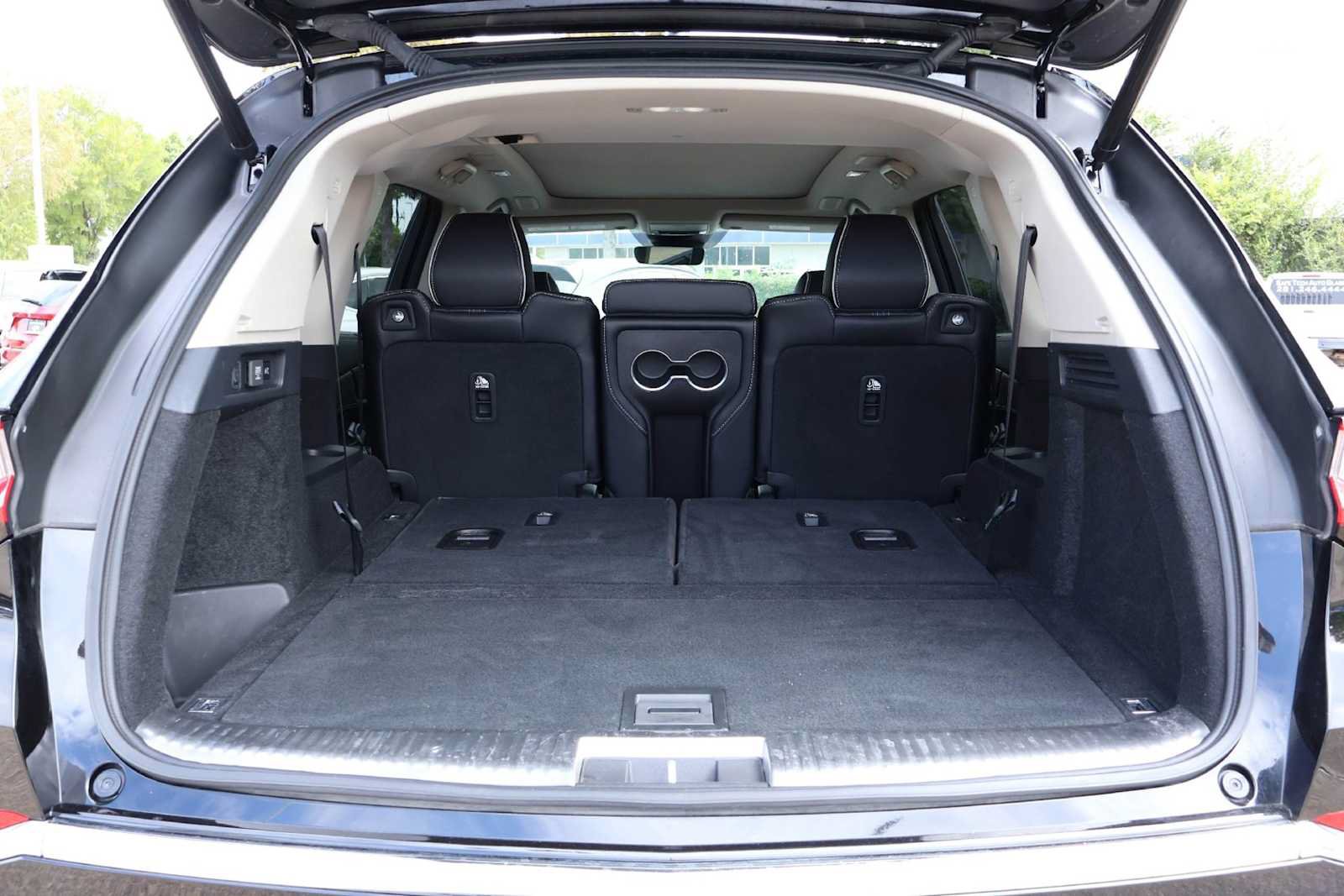 Certified 2025 Acura MDX w/ Advance Package AWD/4WD image 19