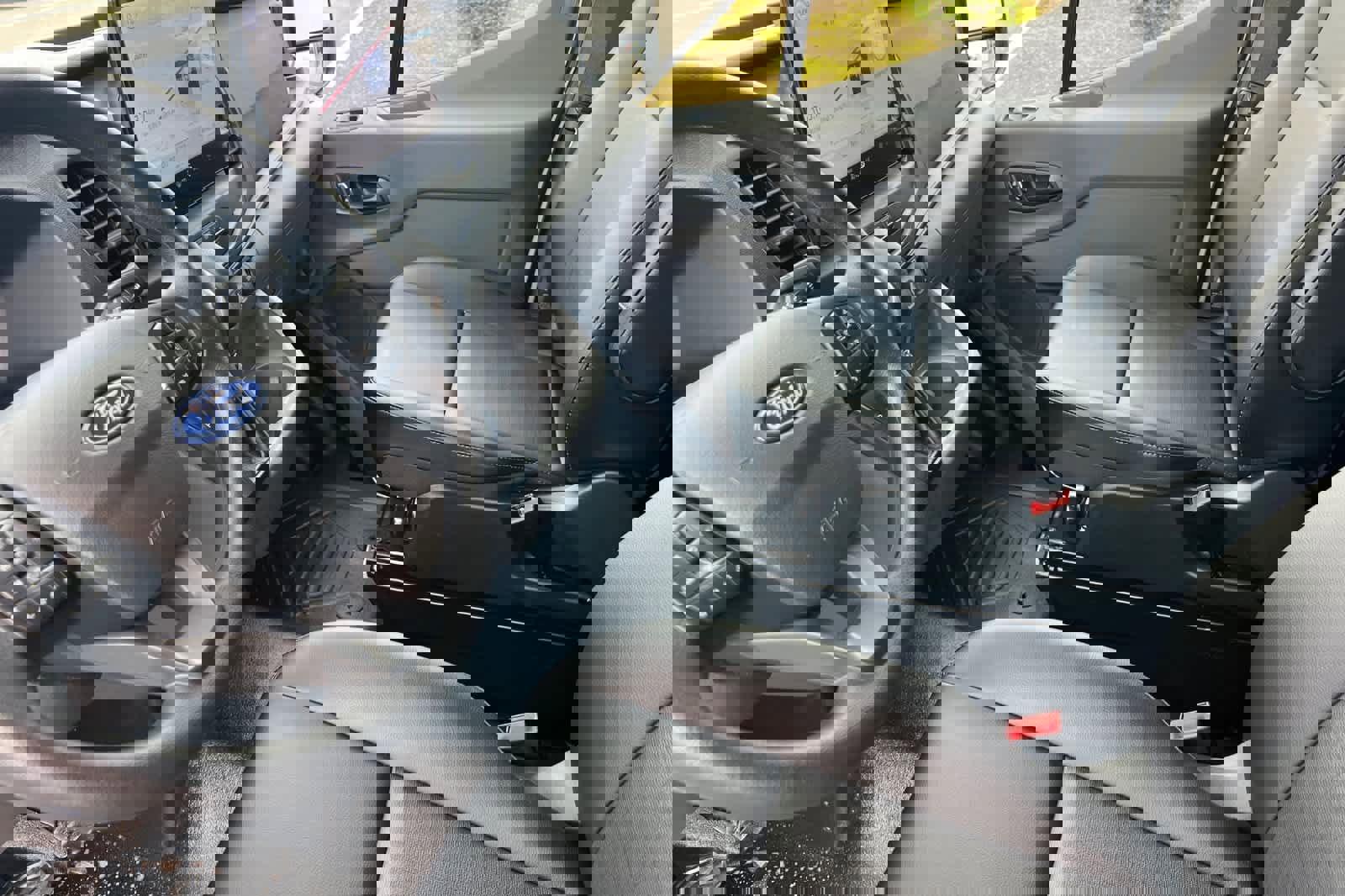 New 2026 Ford Transit 250 148 Medium Roof w/ Load Area Protection Package image 12