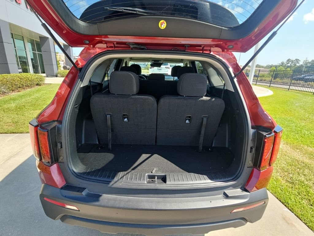 Used 2022 Kia Sorento LX FWD image 17