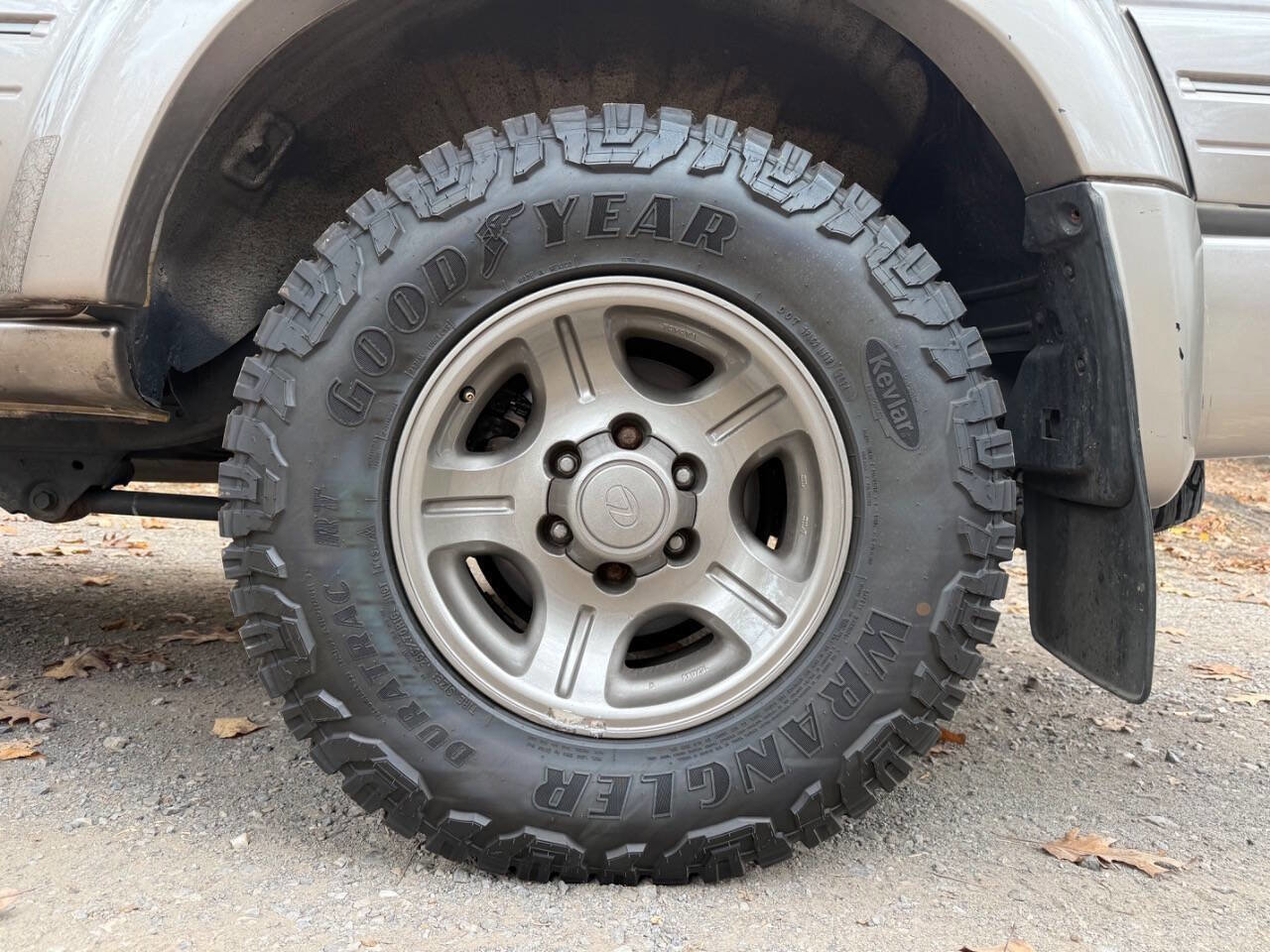 Used 1996 Lexus LX 450 4WD image 85