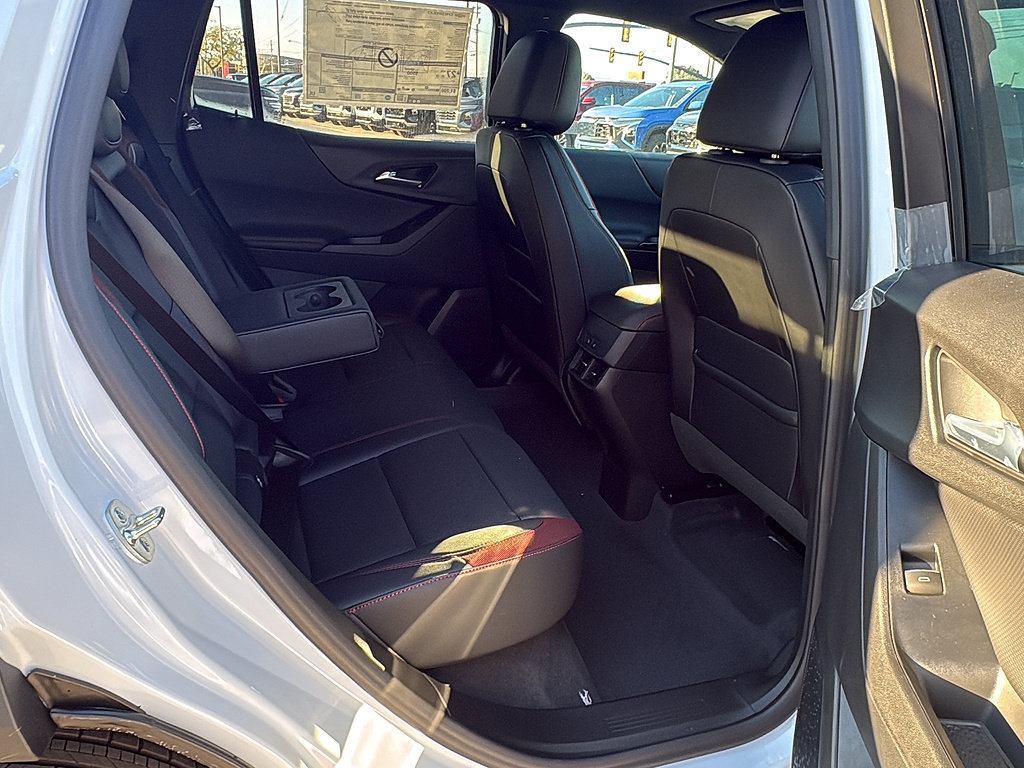 New 2027 Chevrolet Equinox RS w/ Convenience Package III FWD image 15