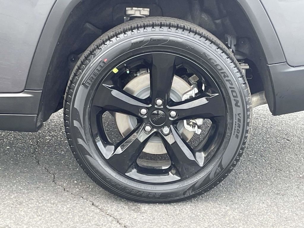 New 2026 Jeep Grand Cherokee L Limited image 12