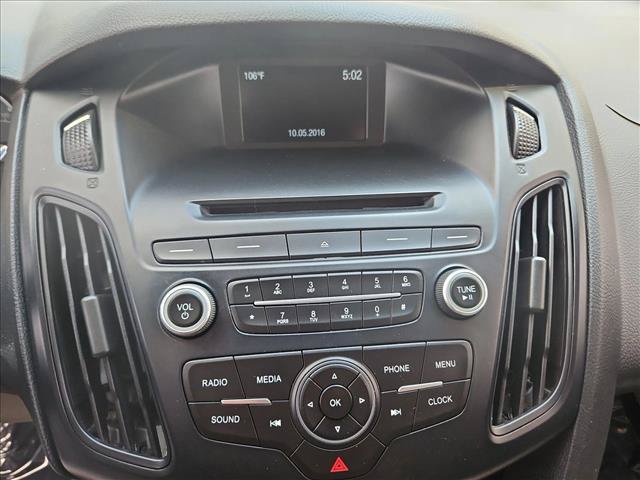 Used 2016 Ford Focus SE FWD image 14