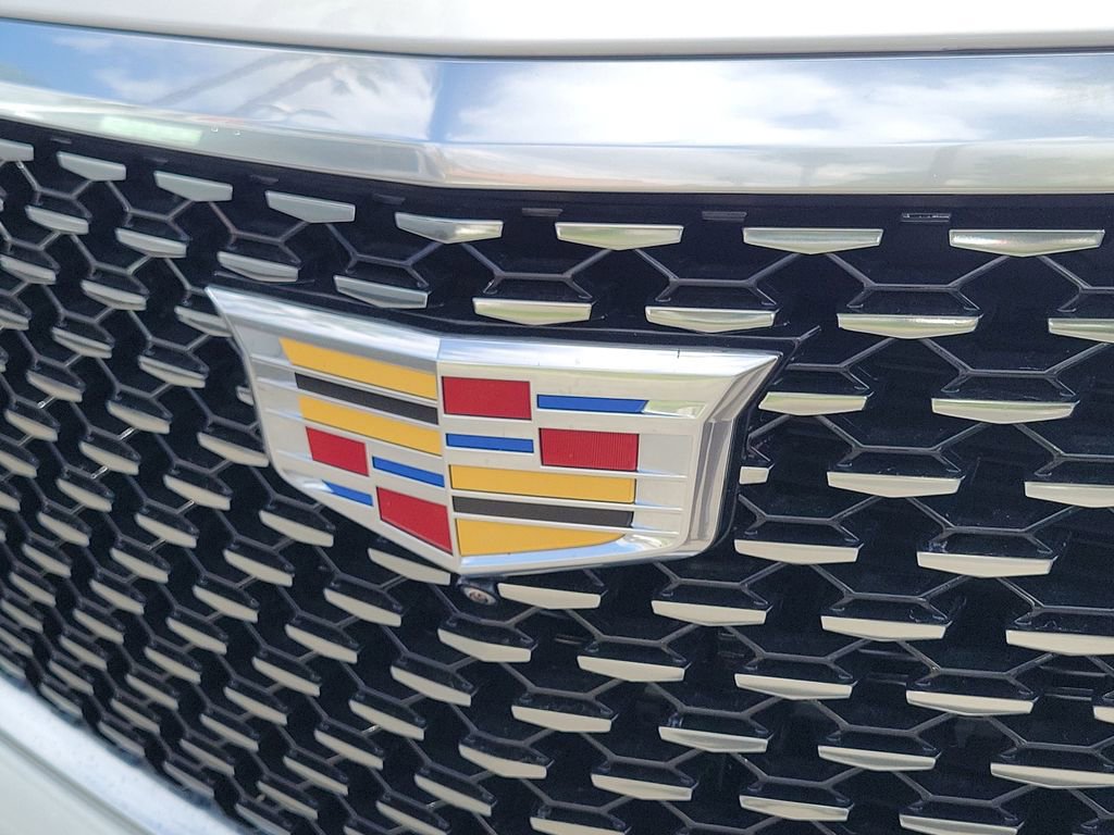 Certified 2022 Cadillac Escalade Premium Luxury image 31