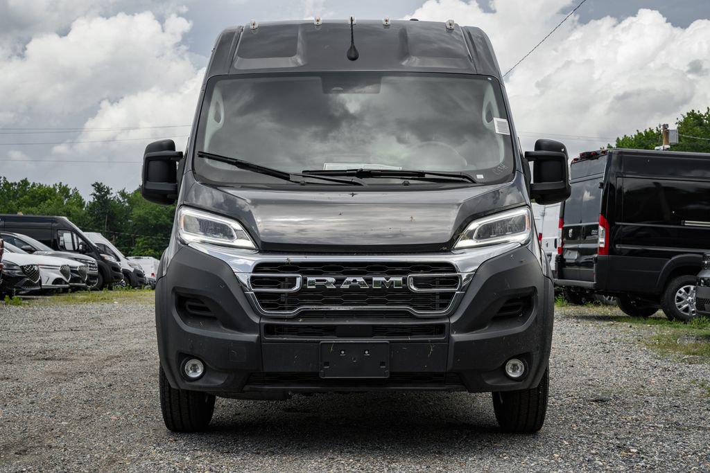 New 2025 RAM ProMaster 3500 w/ Quick Order Package 22G SLT image 2