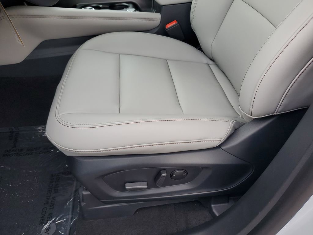 New 2026 Ford Explorer Active w/ Active Comfort Package image 16