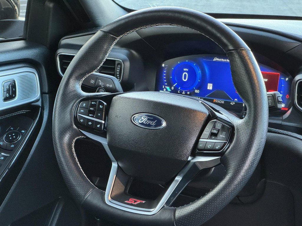 Used 2023 Ford Explorer ST w/ Equipment Group 401A image 16