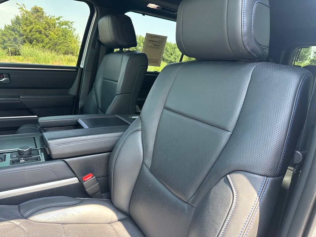 Used 2024 Toyota Sequoia Platinum AWD/4WD image 23