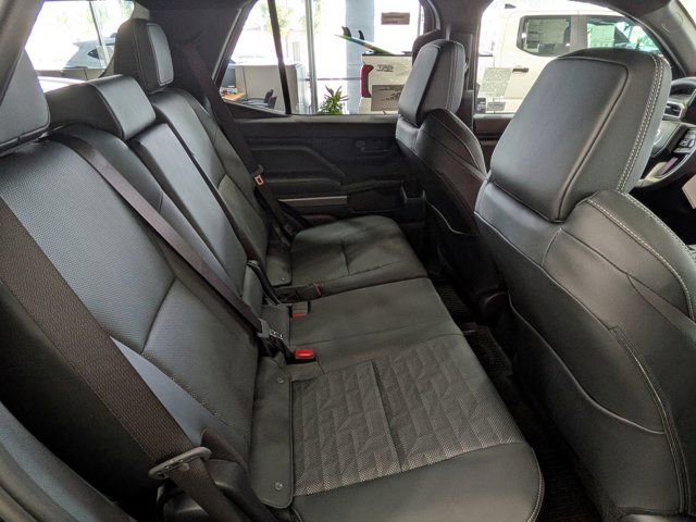 New 2026 Toyota 4Runner TRD Off-Road Premium AWD/4WD image 7