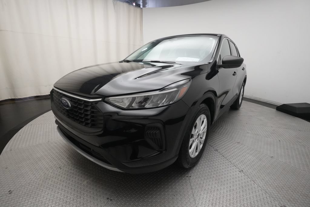 Used 2023 Ford Escape Active FWD image 12