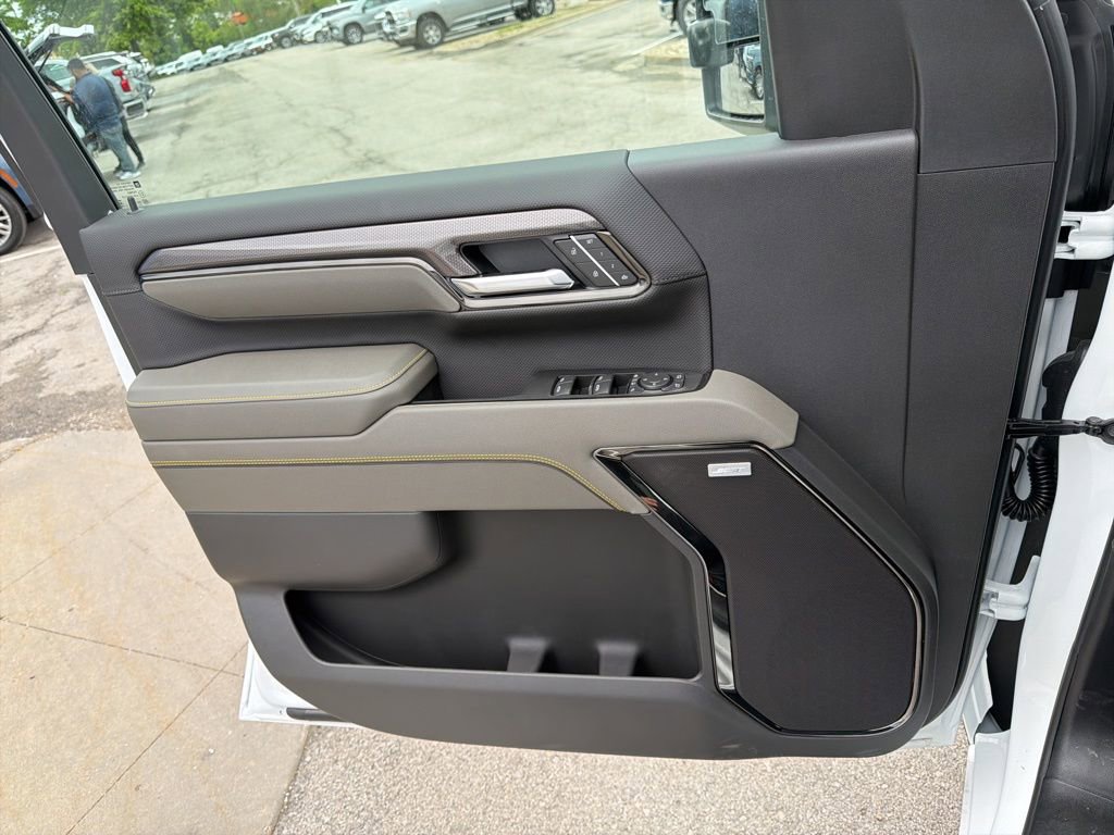 New 2026 Chevrolet Silverado 2500 ZR2 w/ LPO, Dark Essentials Package AWD/4WD image 42