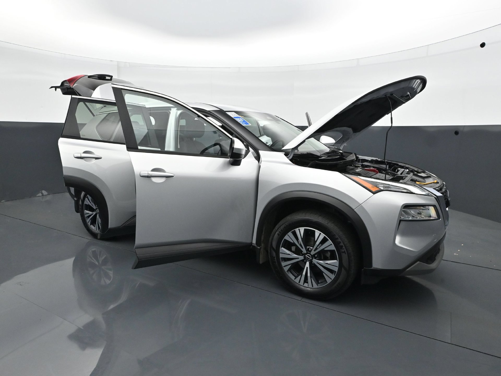 Used 2023 Nissan Rogue SV AWD/4WD image 37