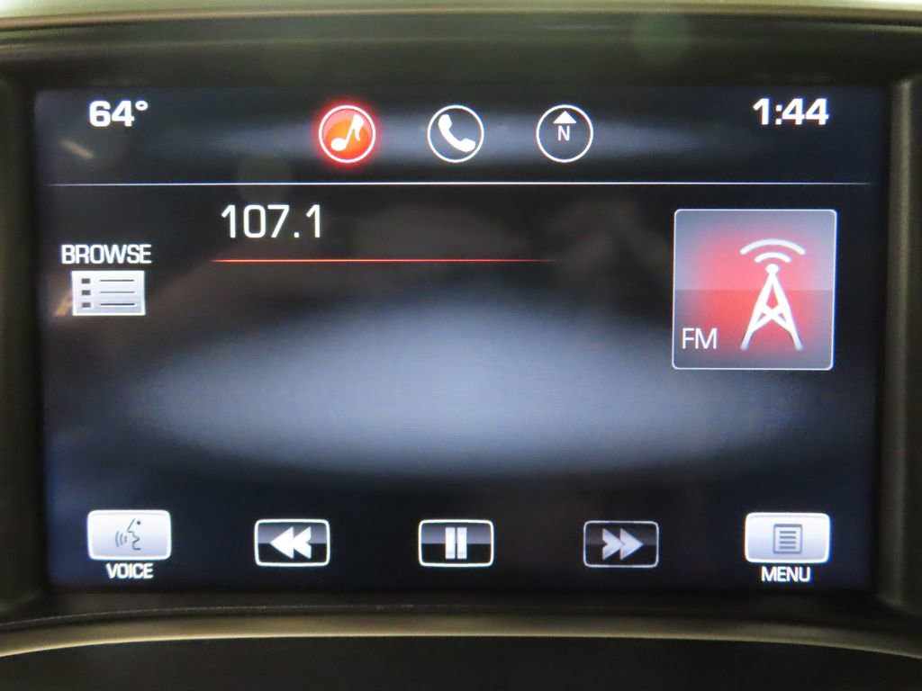 Used 2015 GMC Sierra 2500 Denali w/ Duramax Plus Package AWD/4WD image 20