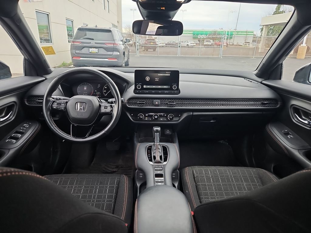 Used 2024 Honda HR-V Sport image 12
