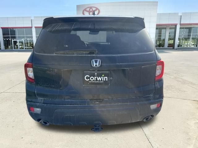 Used 2021 Honda Passport Sport image 8
