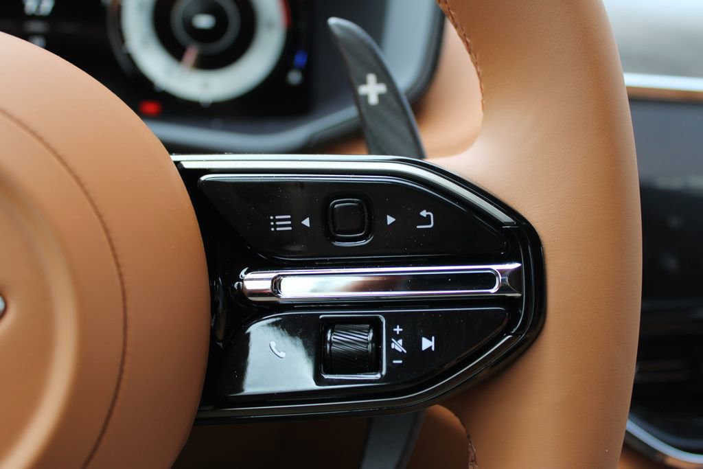 New 2026 Aston Martin DBX 707 AWD/4WD image 13