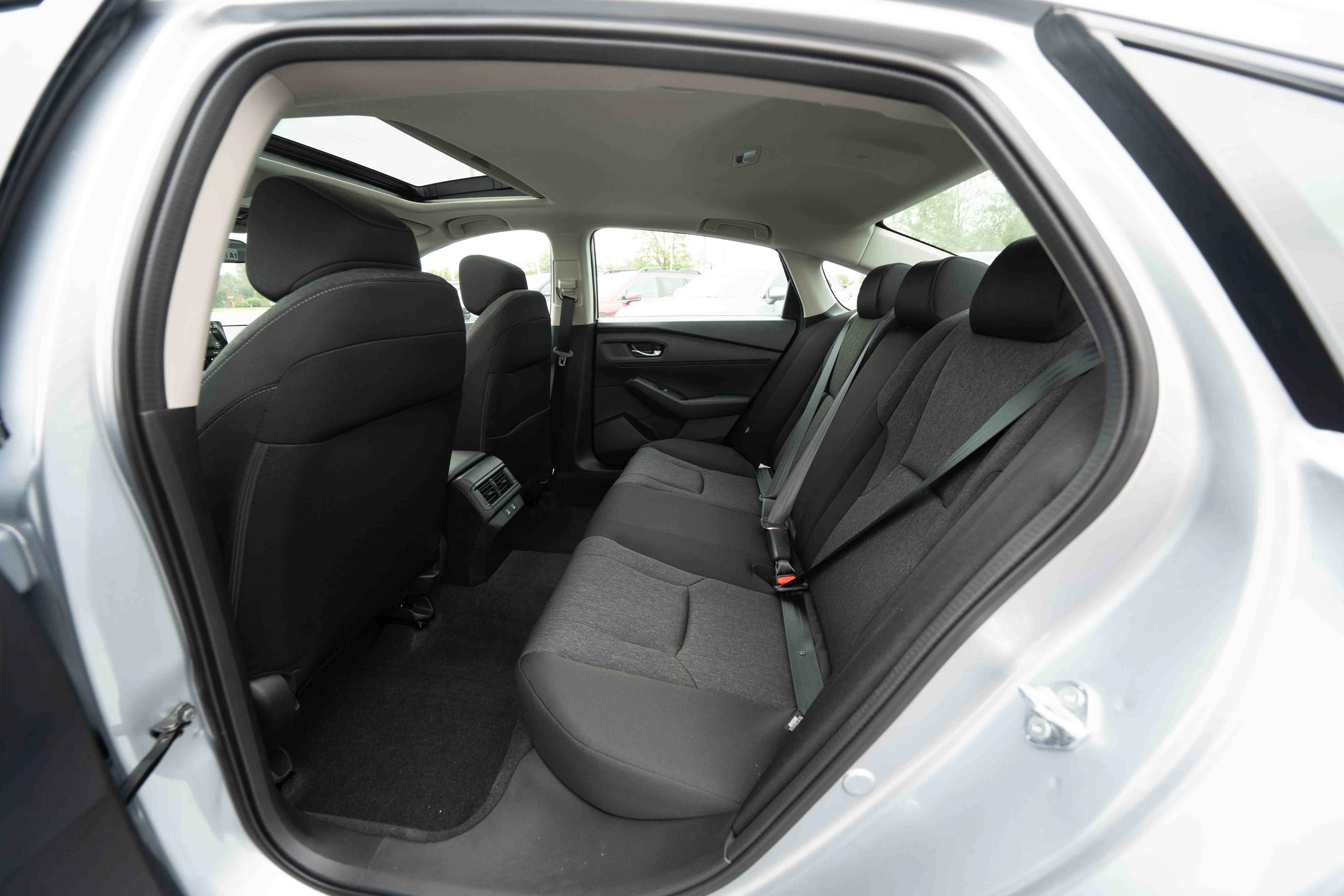 New 2026 Honda Accord SE image 23