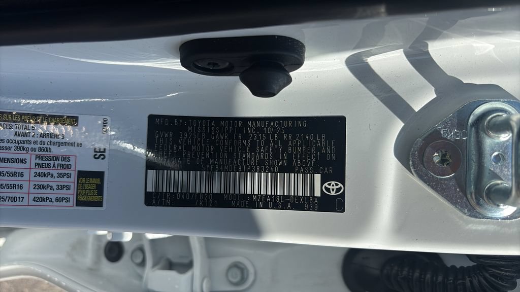 Used 2026 Toyota Corolla LE FWD image 25