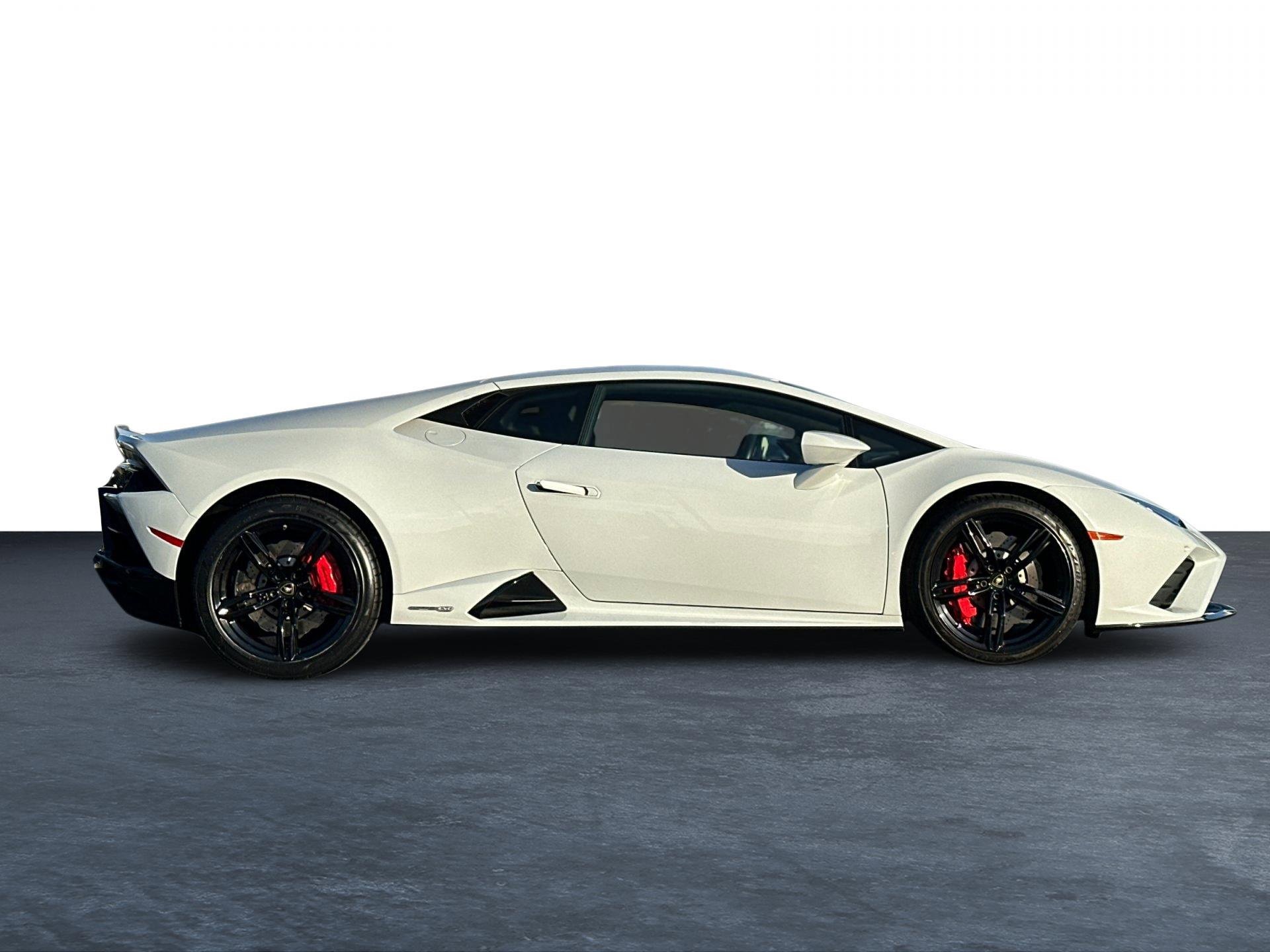 Used 2020 Lamborghini Huracan EVO video 2