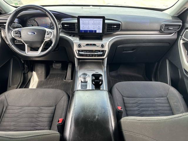 Certified 2021 Ford Explorer XLT RWD image 18