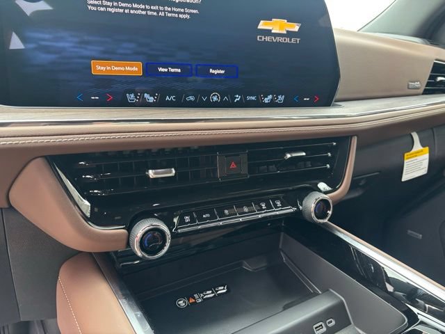 New 2026 Chevrolet Tahoe High Country w/ Sun And Tow Package AWD/4WD image 20