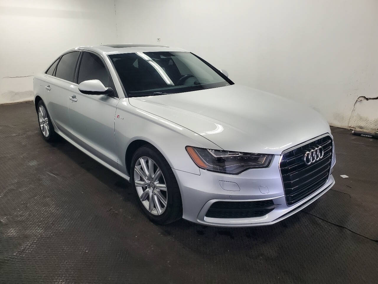 Used 2015 Audi A6 3.0T Prestige w/ Prestige Package AWD/4WD image 3