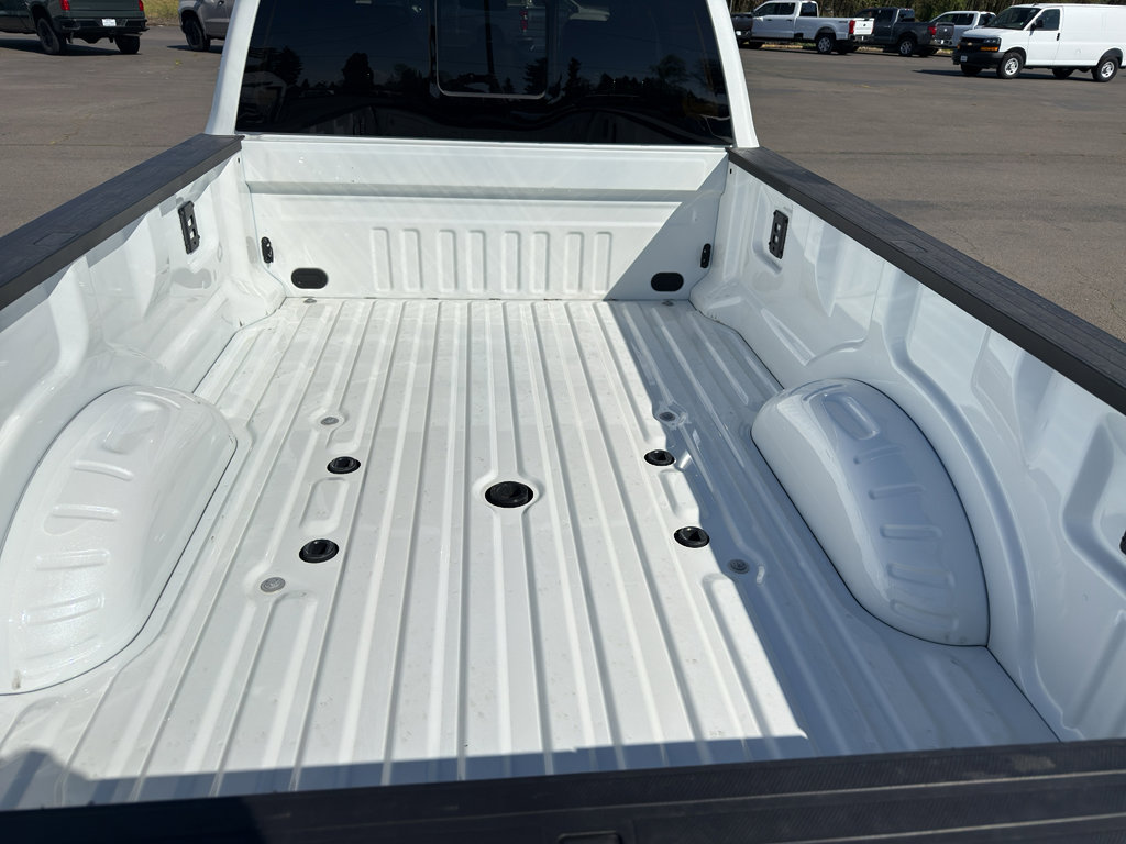 Used 2025 Ford F350 Lariat w/ Lariat Ultimate Package image 8