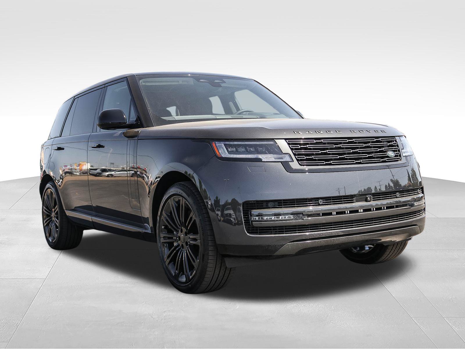 New 2026 Land Rover Range Rover Long Wheelbase SE AWD/4WD image 3