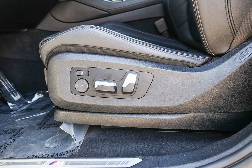 Used 2023 BMW X6 xDrive40i w/ M Sport Package AWD/4WD image 21