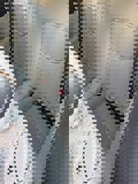 Used 2015 INFINITI Q60 Convertible w/ Premium Package image 16