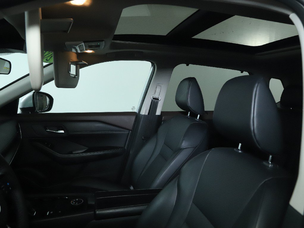 Certified 2023 Nissan Rogue SV w/ SV Premium B Package AWD/4WD image 23